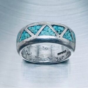 Sterling Silver Turquoise Chip Inlay Band Ring